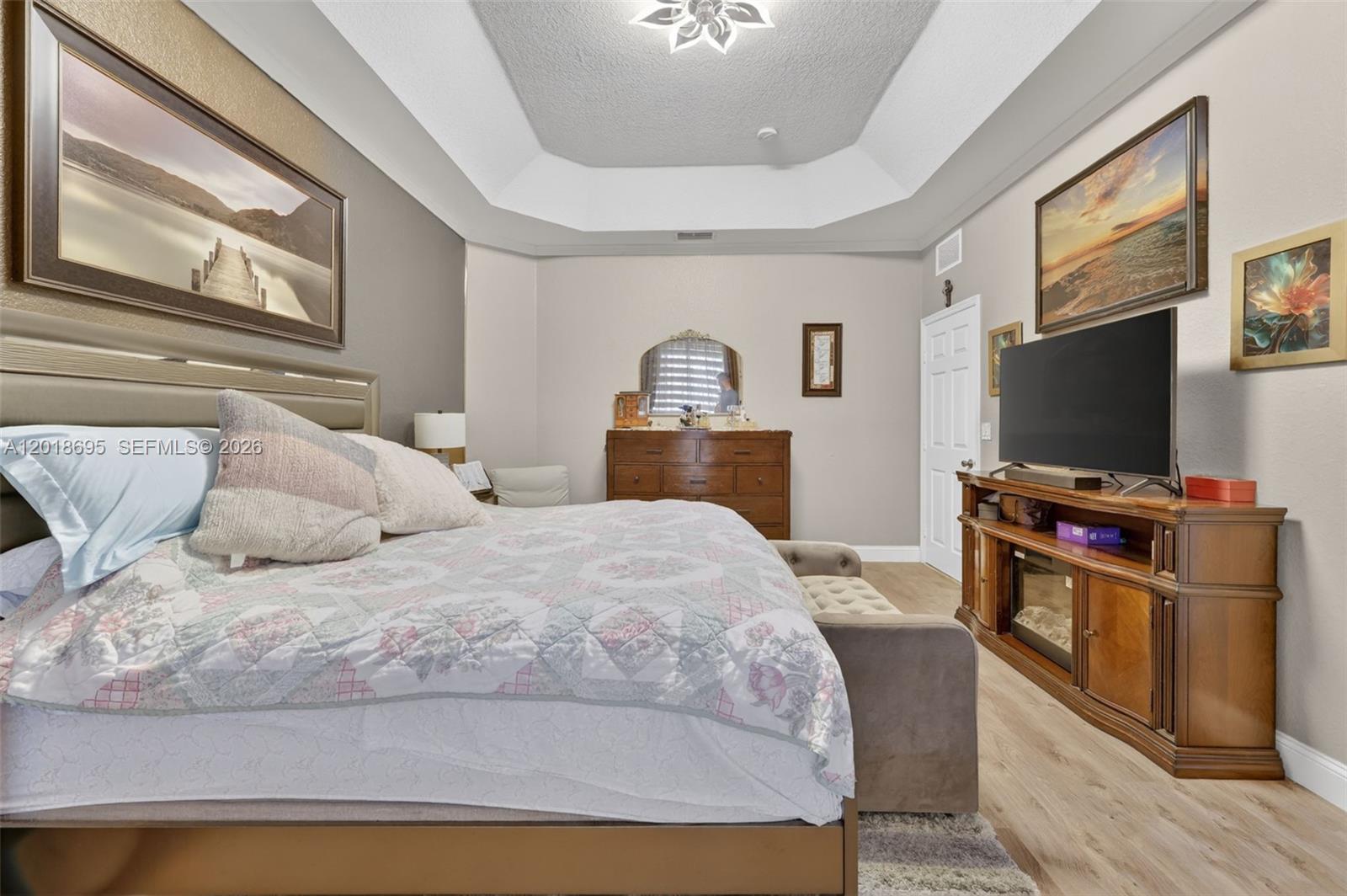 FLORIDIAN BAY ESTATES SOU - Residential