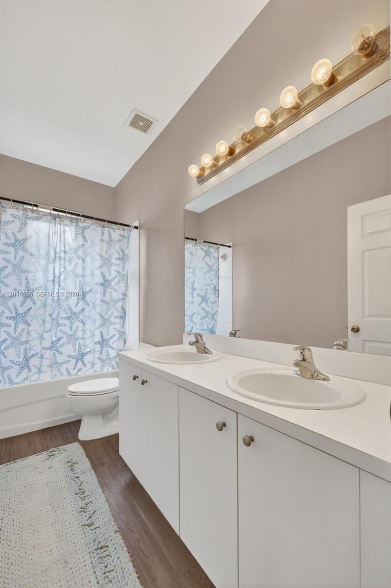 FLORIDIAN BAY ESTATES SOU - Residential
