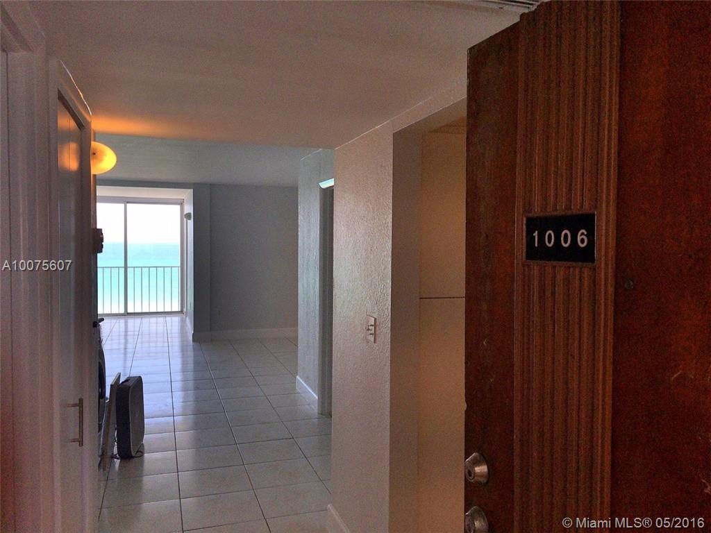 Ocean Park Condo - Residential Lease