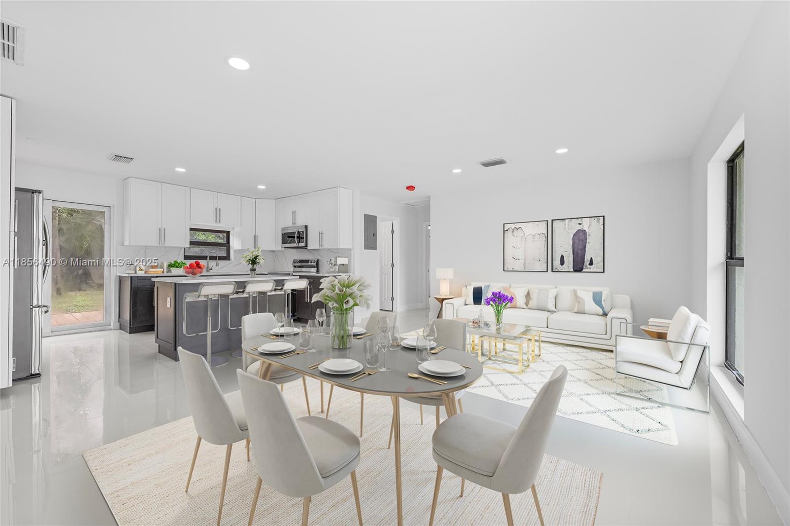 THE COVE - Residential