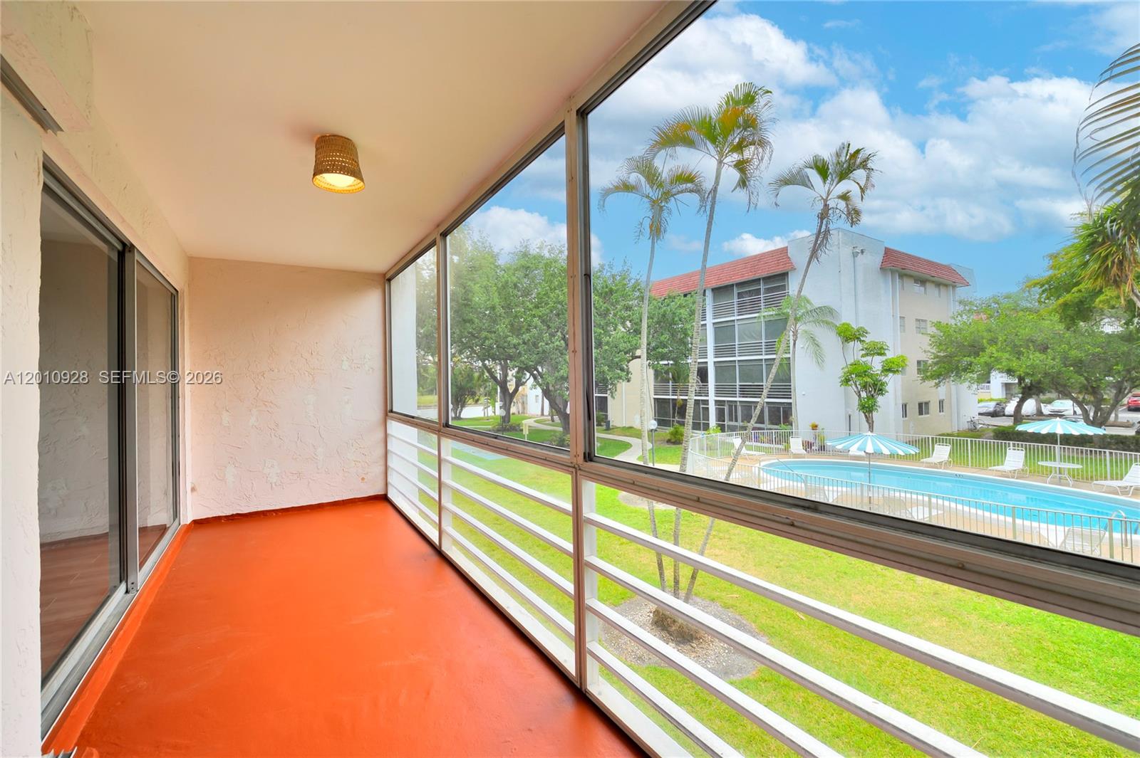 LAS VISTAS D IN INVERRARY - Residential