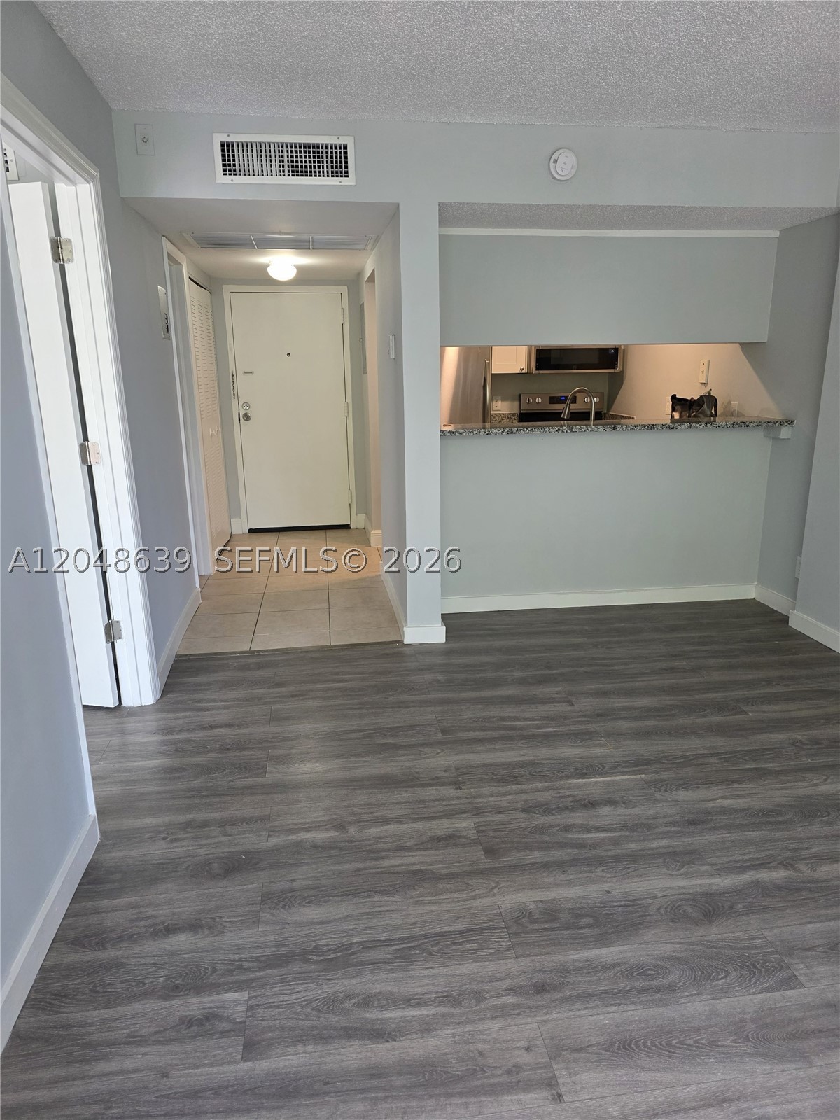 INVERRARY GARDENS CONDO I - Residential Lease