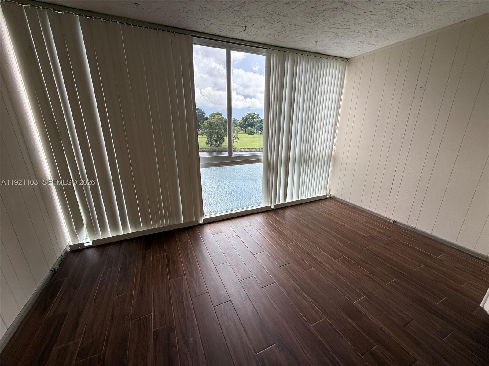 5 OF PALM SPRINGS 2 CONDO - Residential