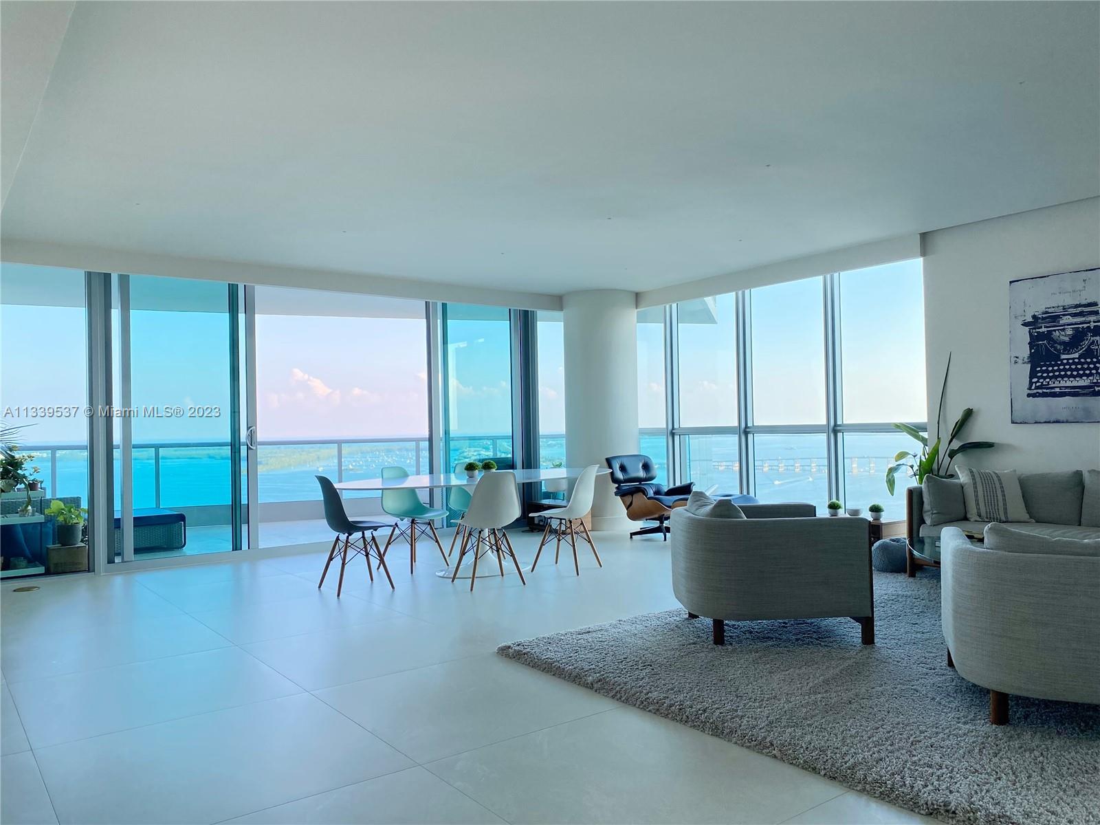 JADE RESIDENCES  BRICKELL - Residential