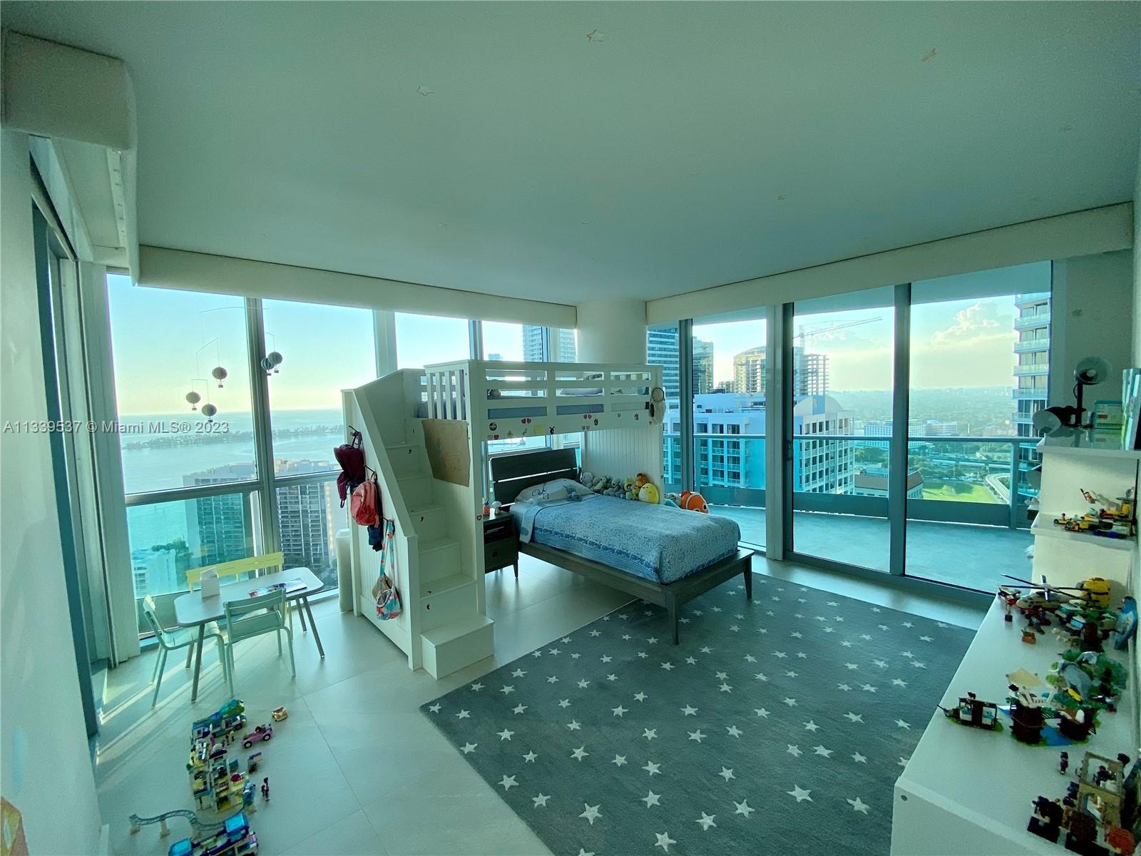 JADE RESIDENCES  BRICKELL - Residential