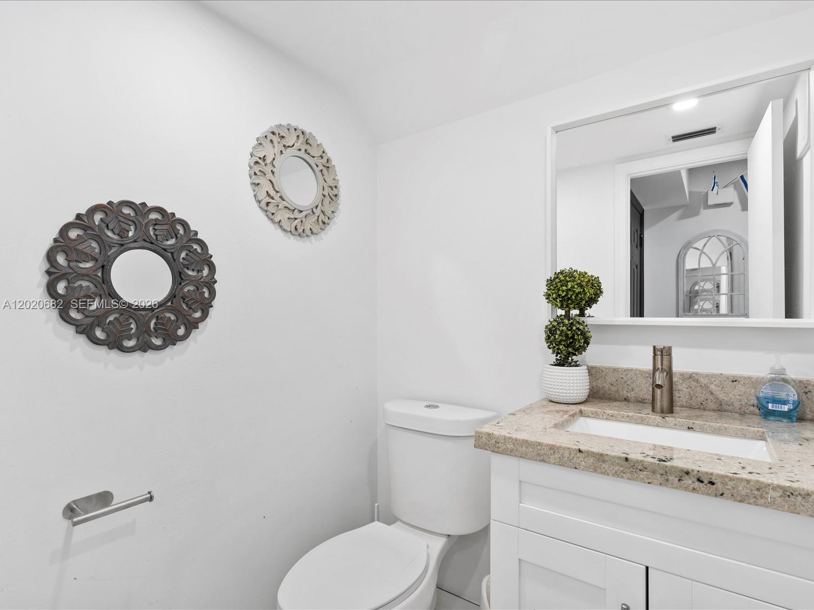 EMERALD OAKS 8 CONDO - Residential
