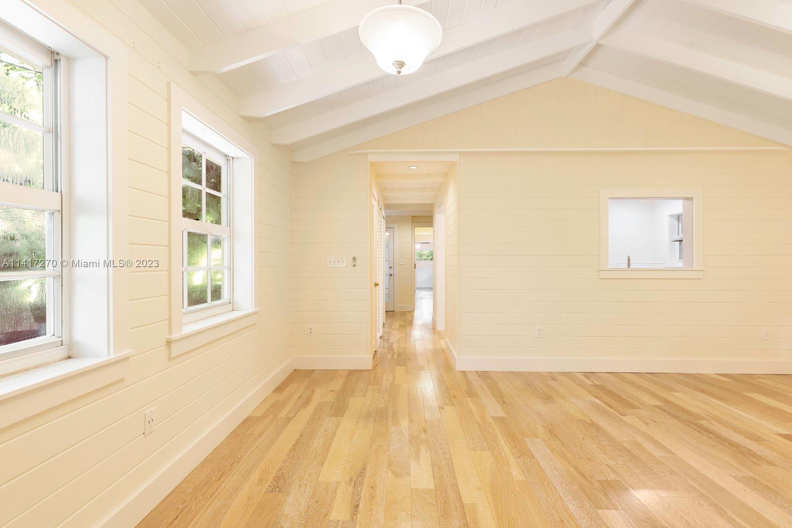 LENNOX PARK - Residential Lease