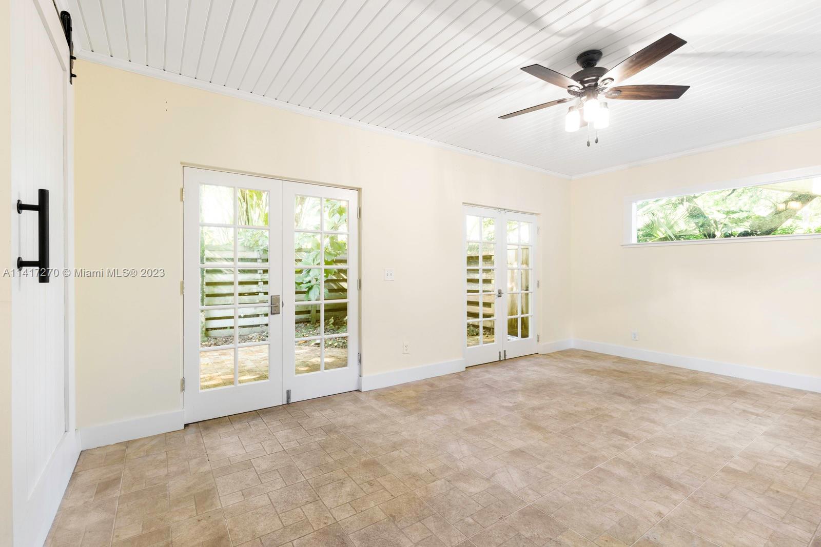 LENNOX PARK - Residential Lease