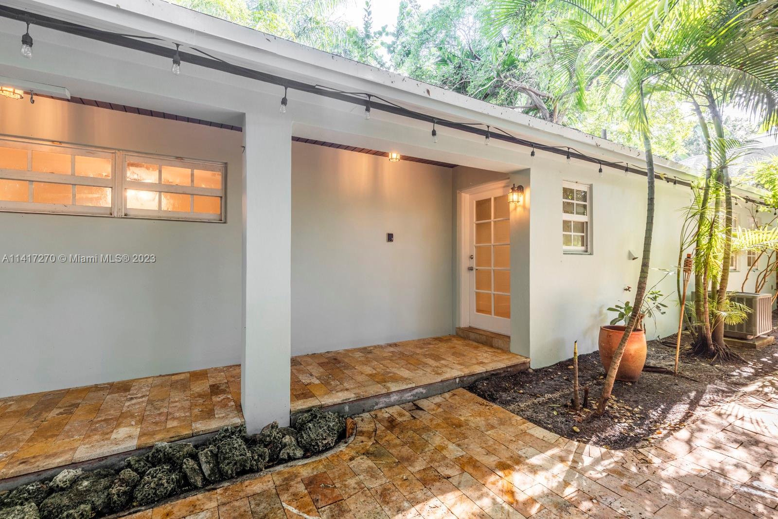LENNOX PARK - Residential Lease