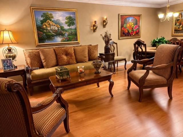 FOREST LAKES GARDENS SEC - Residential