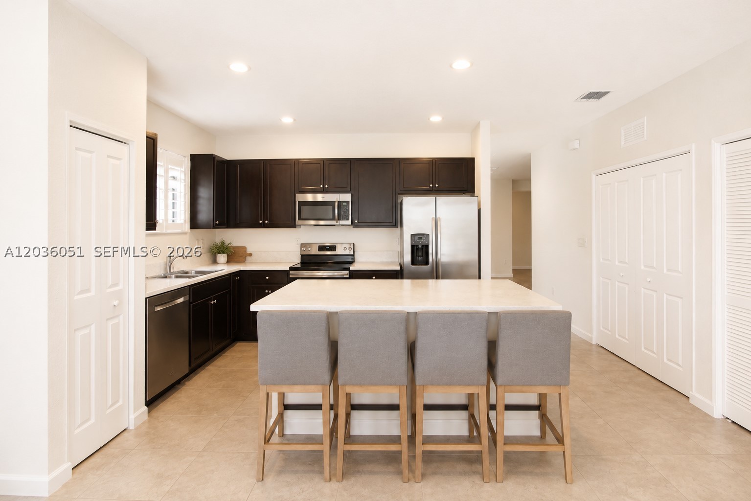 KINGMAN COMMONS - Residential