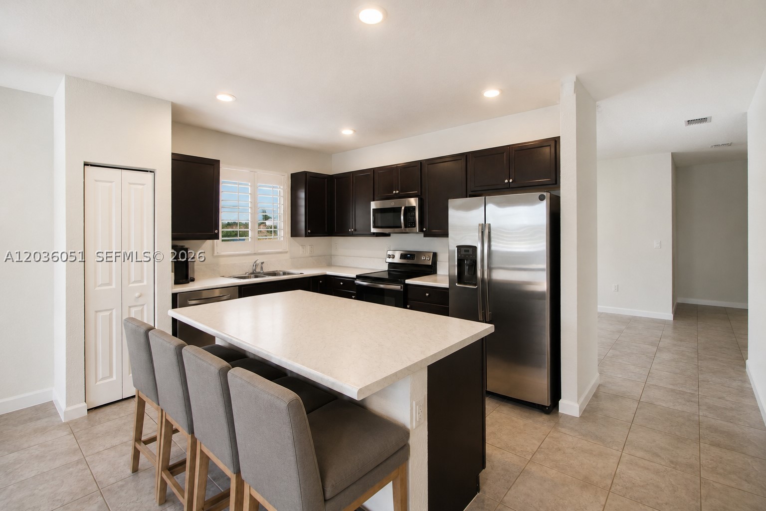 KINGMAN COMMONS - Residential