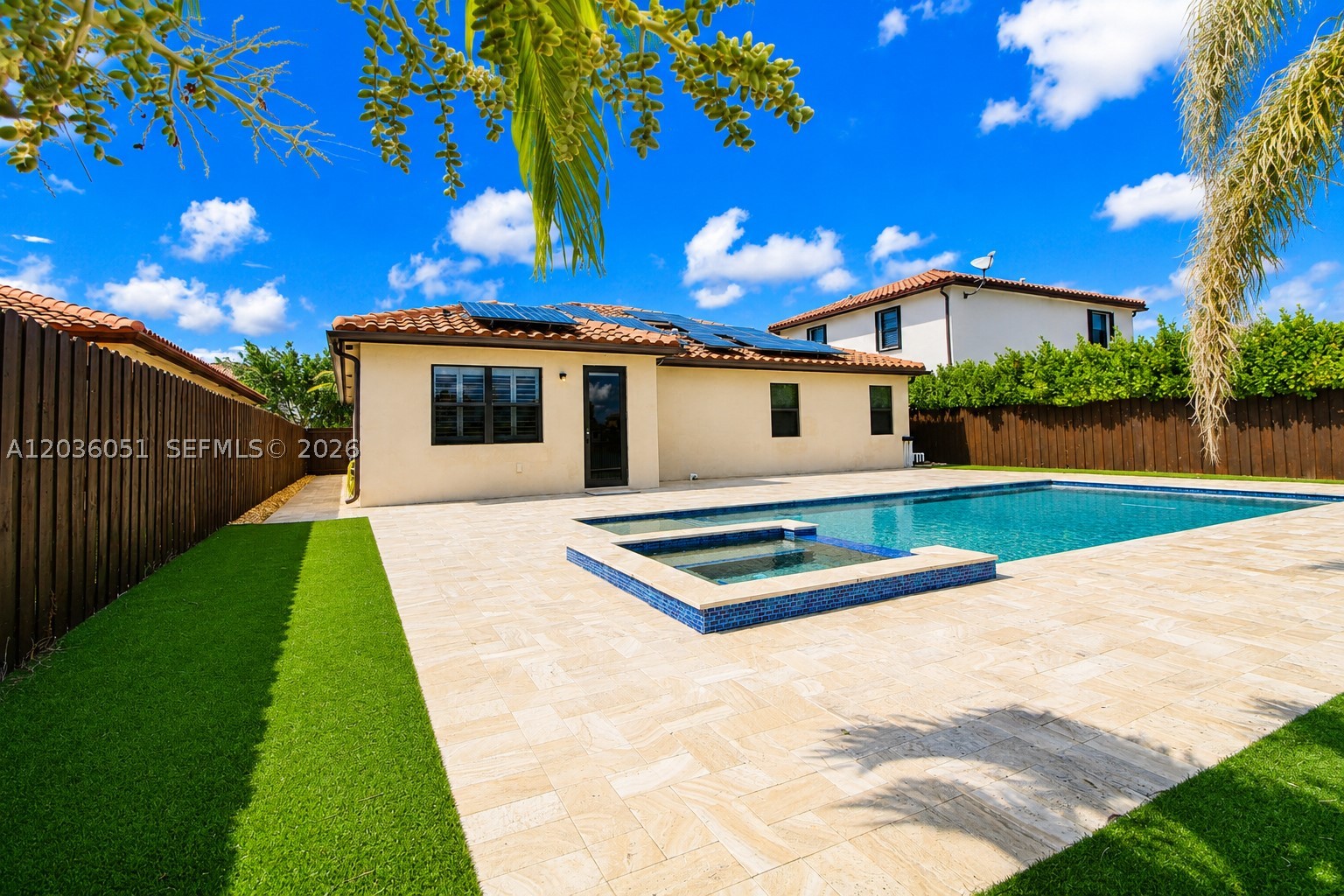 KINGMAN COMMONS - Residential