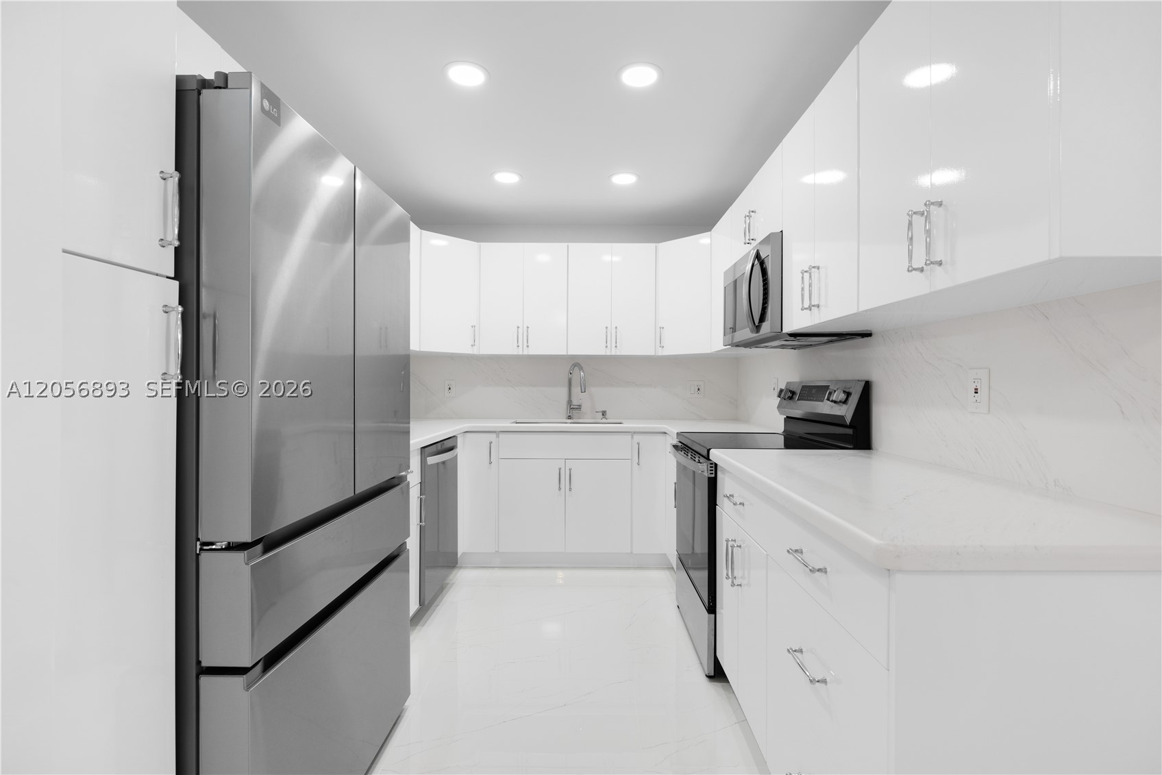 OLYMPUS CONDO - Residential