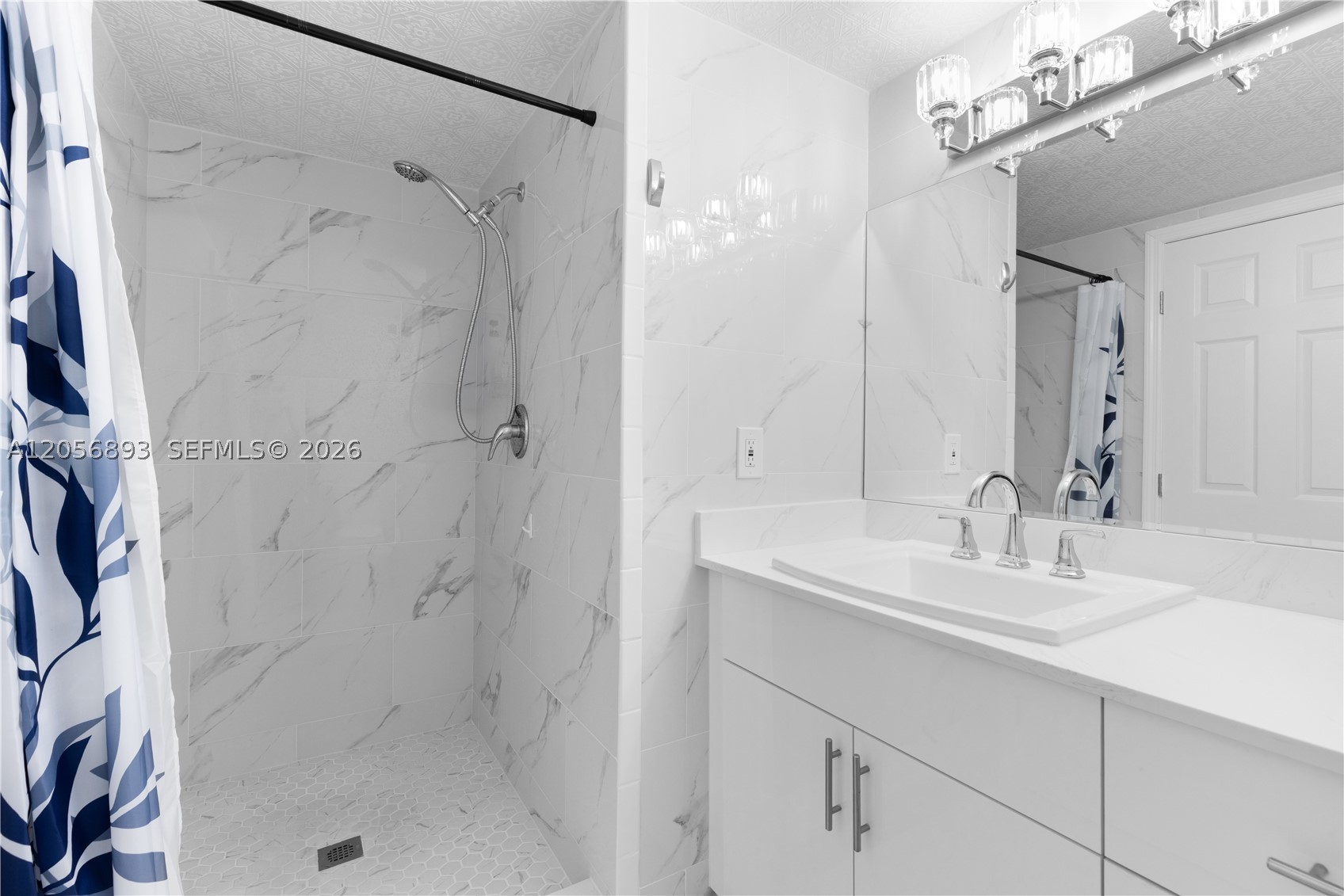OLYMPUS CONDO - Residential