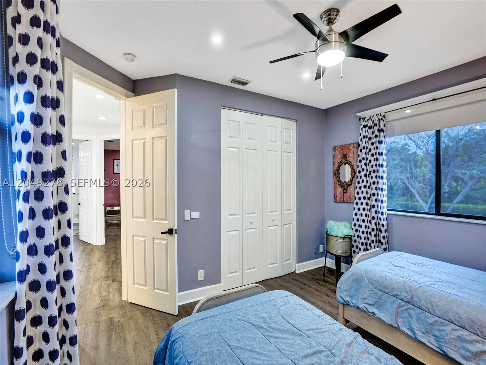 MARINERS COVE OF EAGLE LA - Residential