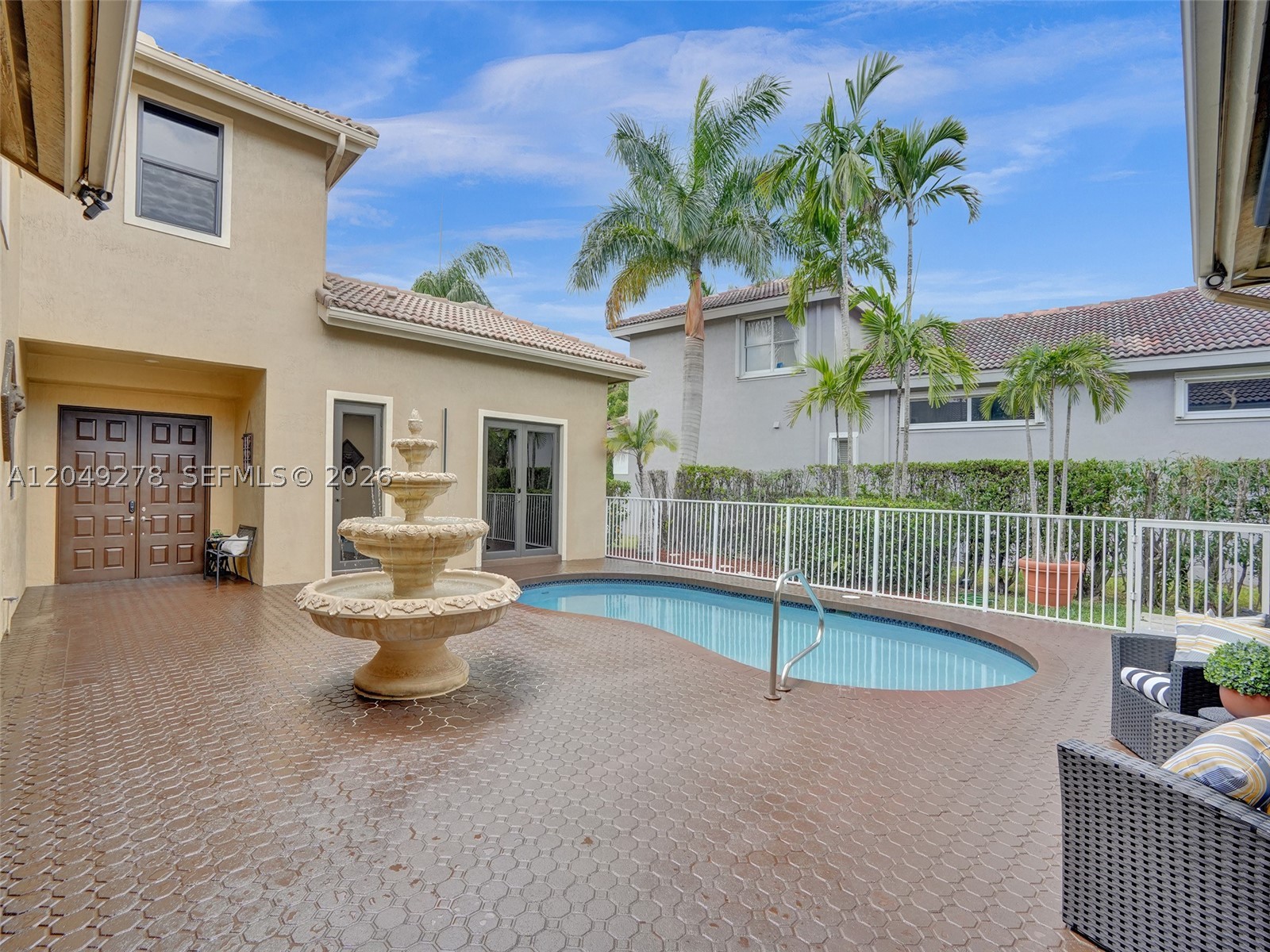 MARINERS COVE OF EAGLE LA - Residential