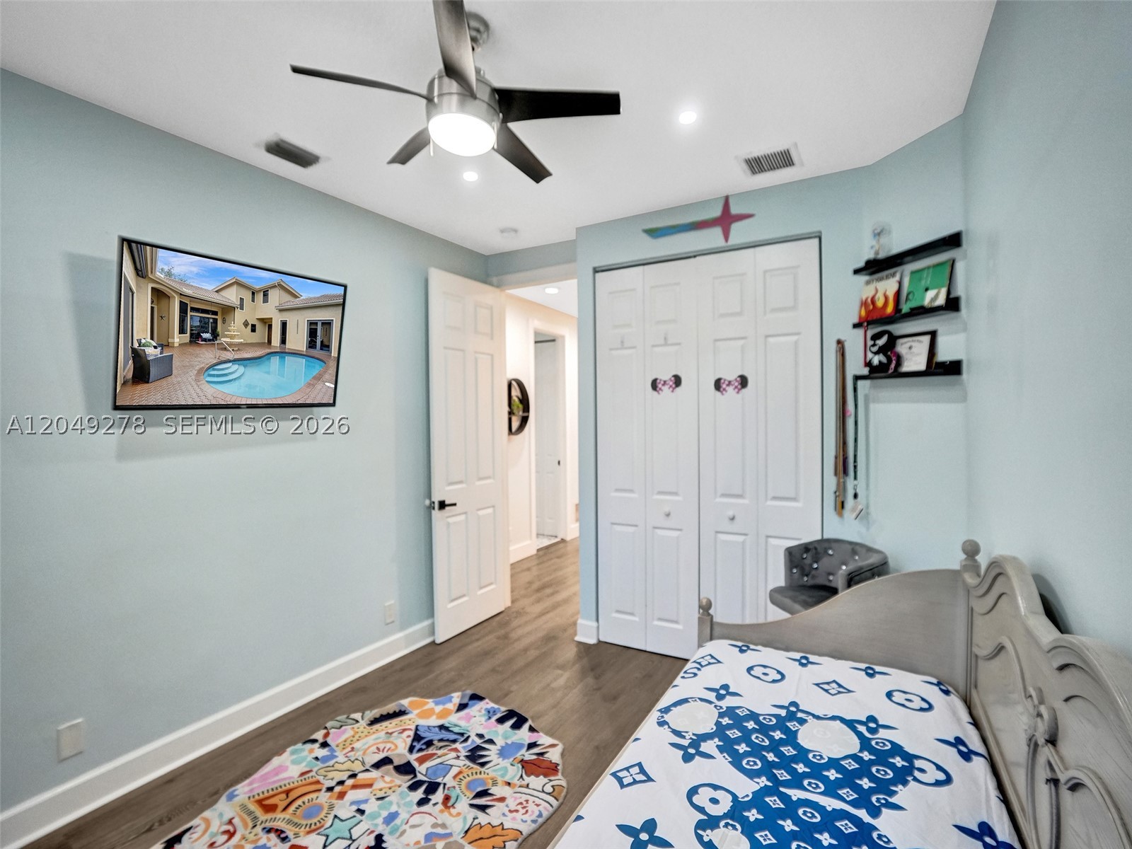 MARINERS COVE OF EAGLE LA - Residential