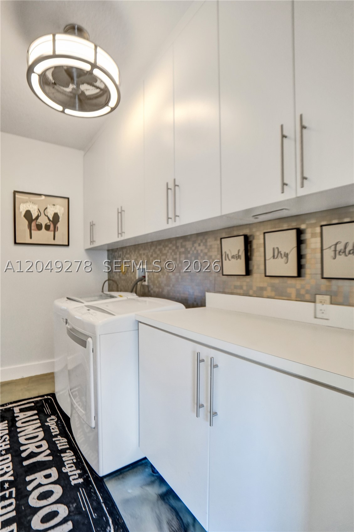 MARINERS COVE OF EAGLE LA - Residential