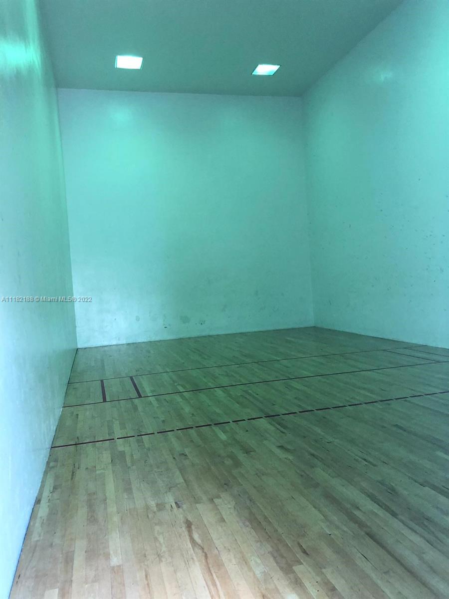 OCEANSIDE PLAZA CONDO - Residential Lease