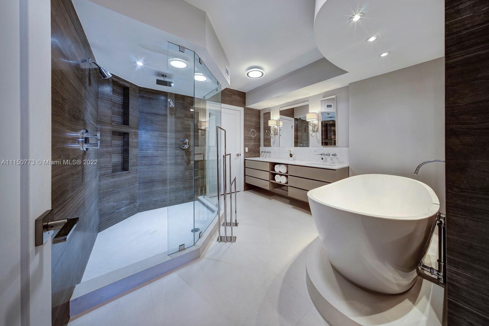MILLENNIUM CONDO - Residential