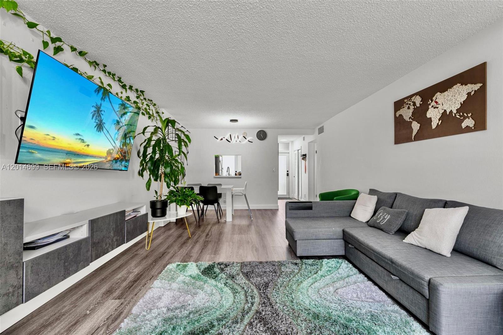 MEADOWBROOK TOWERS CONDO - Residential