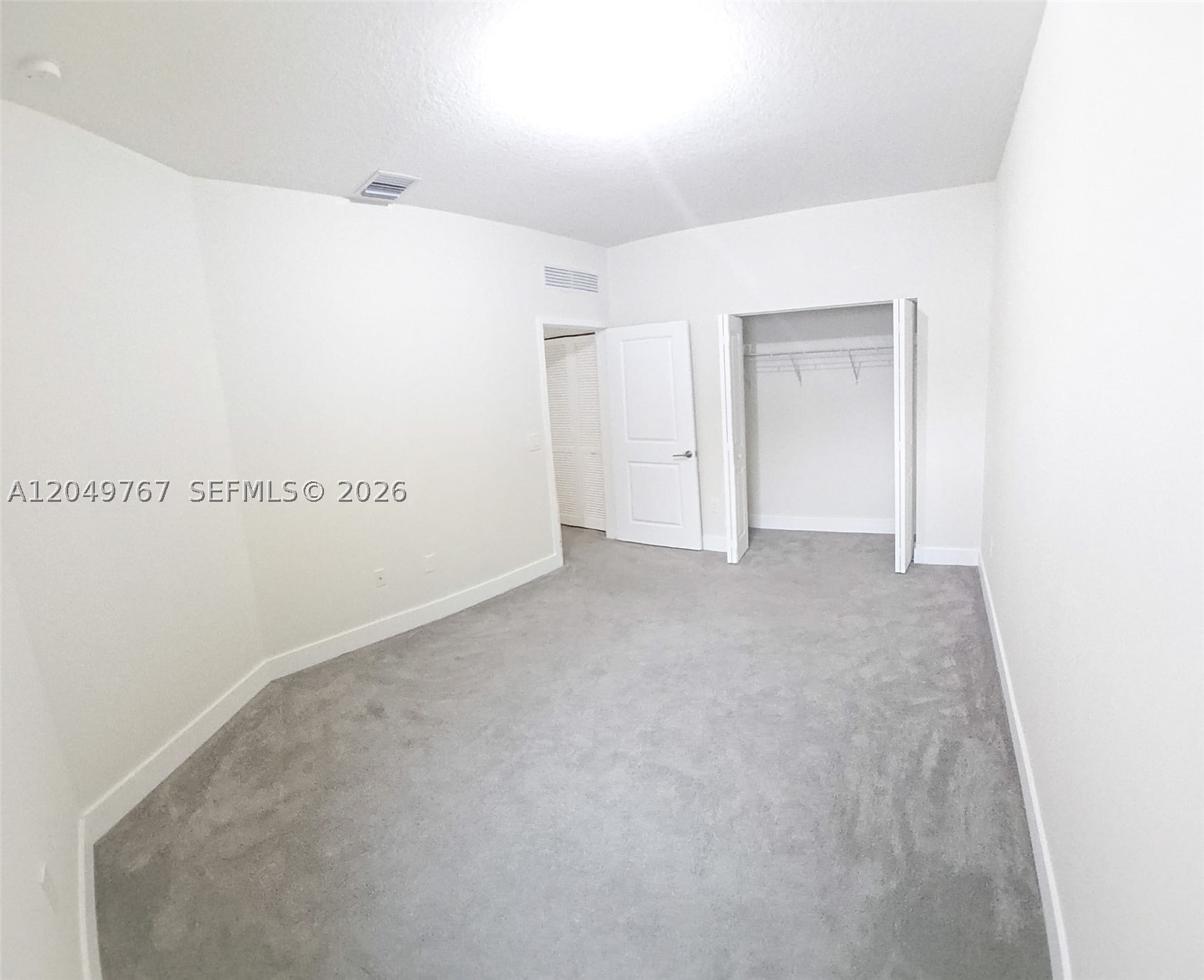 DOWNTOWN DORAL SOUTH PHAS - Residential Lease