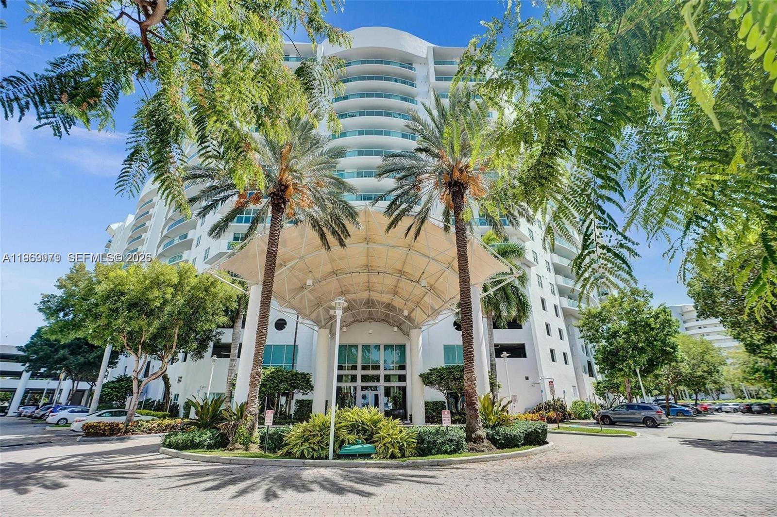 360 CONDO B - Residential