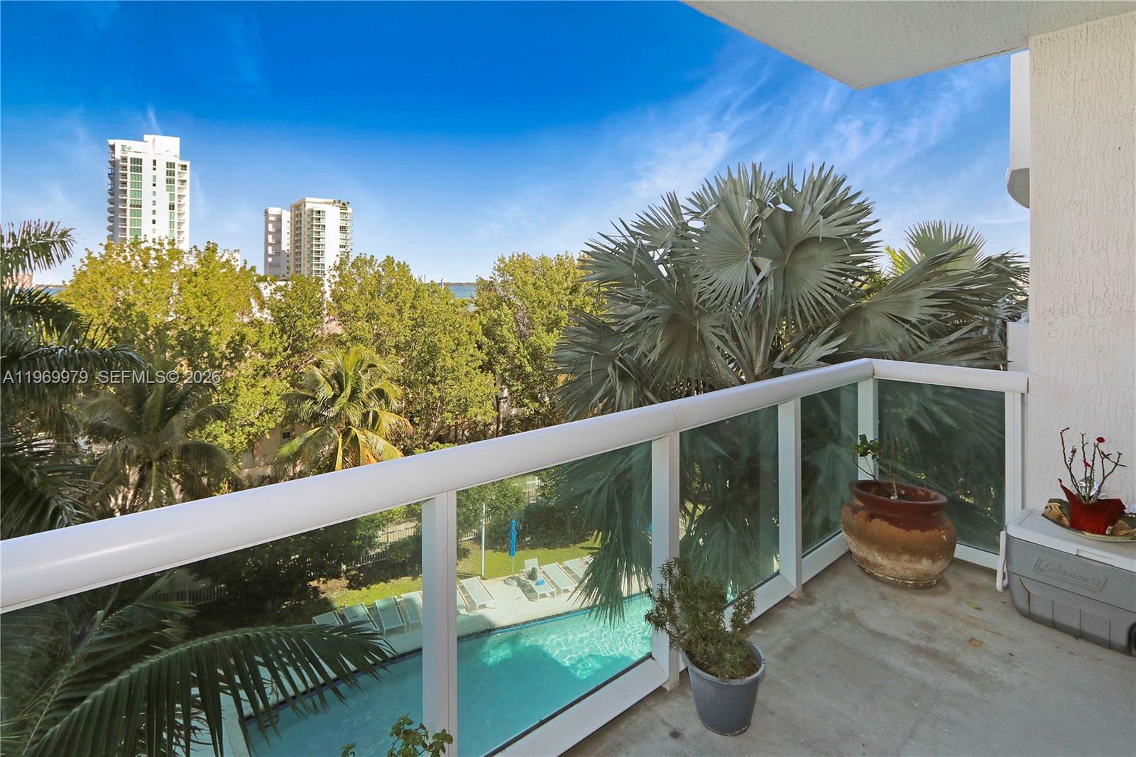 360 CONDO B - Residential