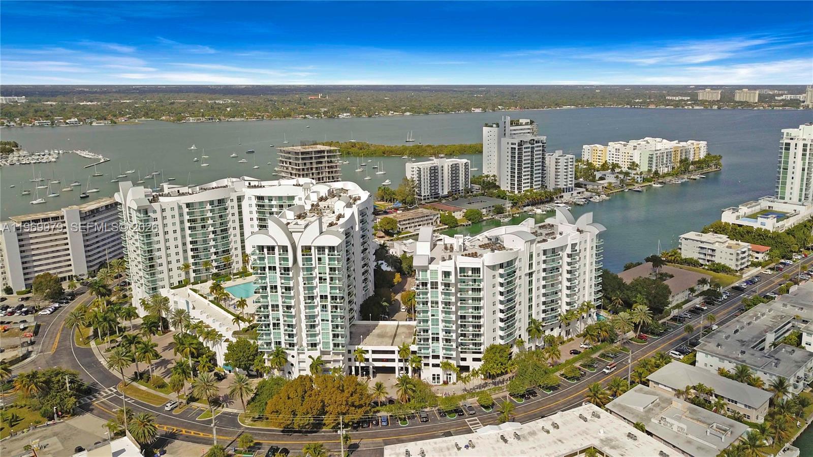 360 CONDO B - Residential