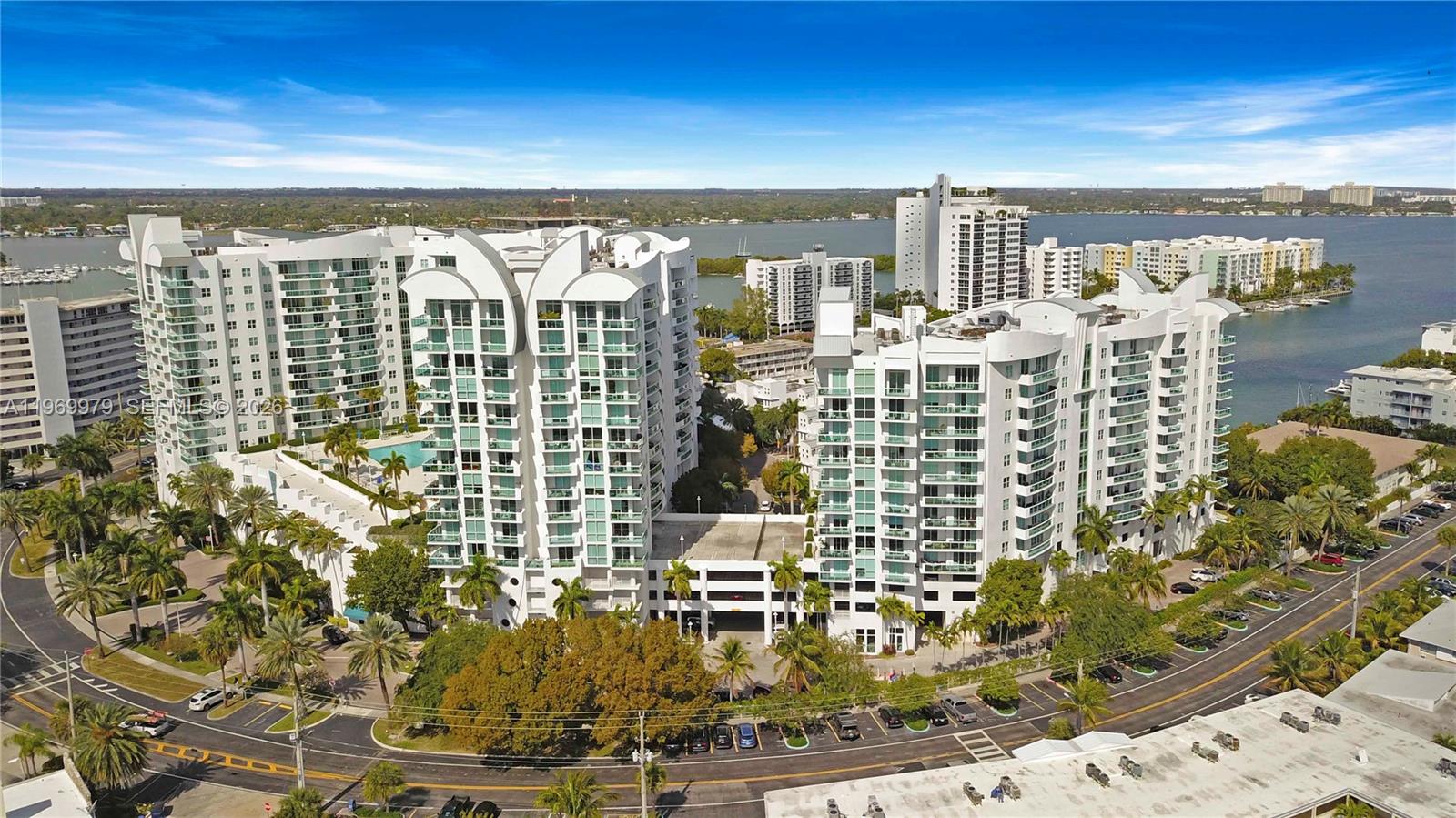 360 CONDO B - Residential