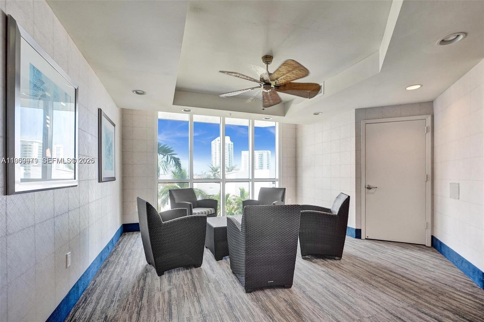 360 CONDO B - Residential