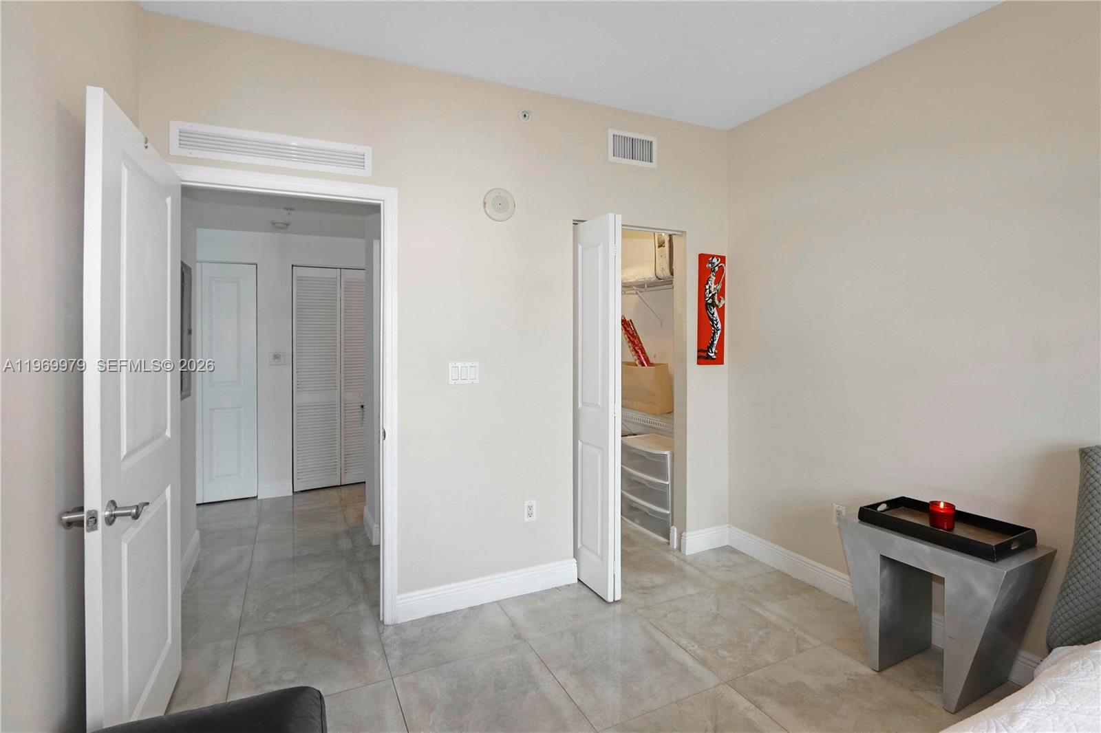 360 CONDO B - Residential