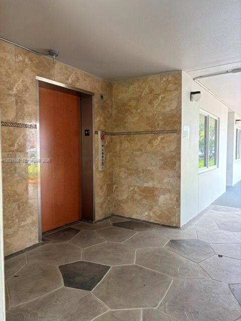 CAMBRIDGE AT CENTURY VILL - Residential