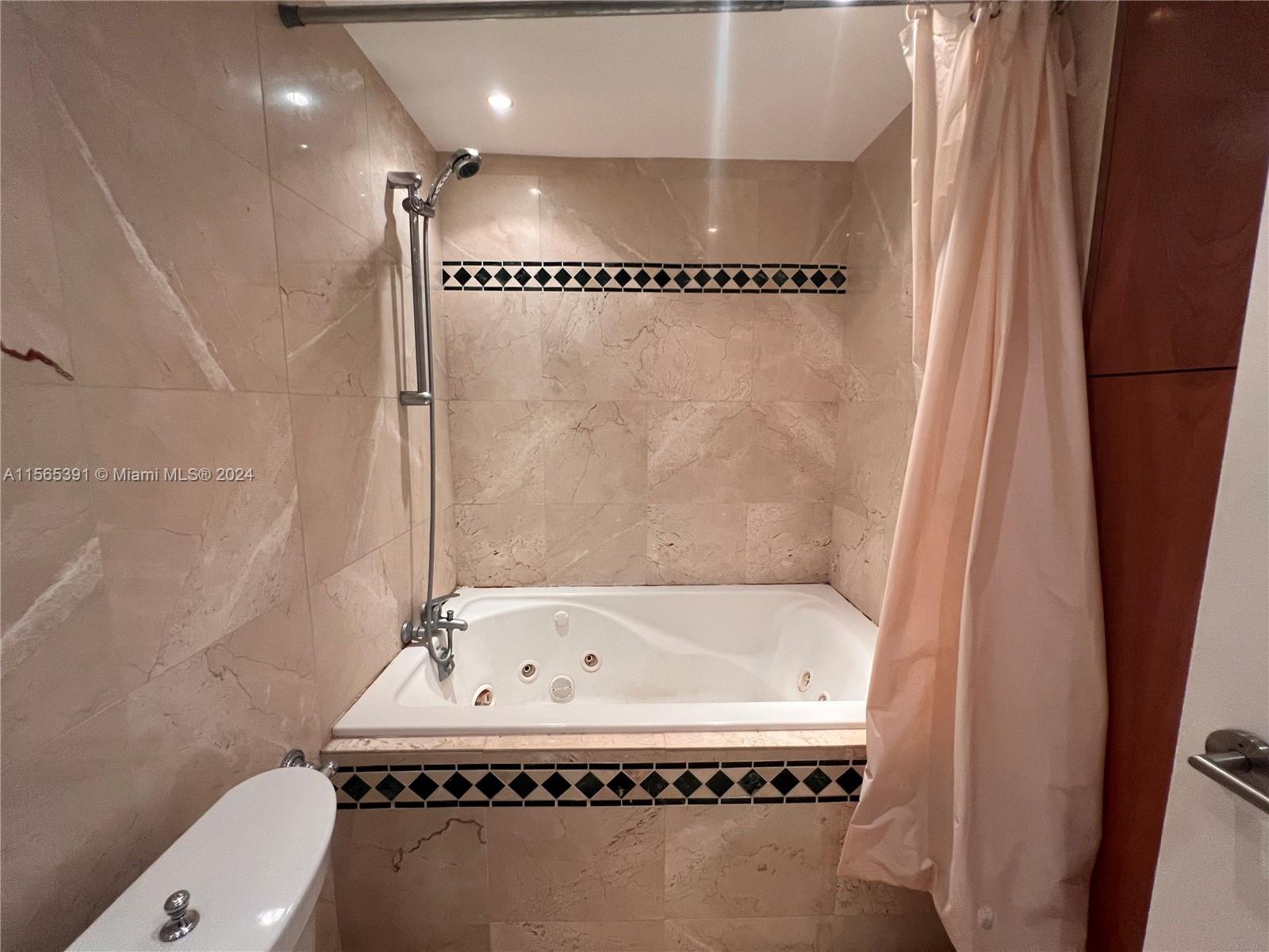 FOUR AMBASSADORS CONDO PH - Residential Lease