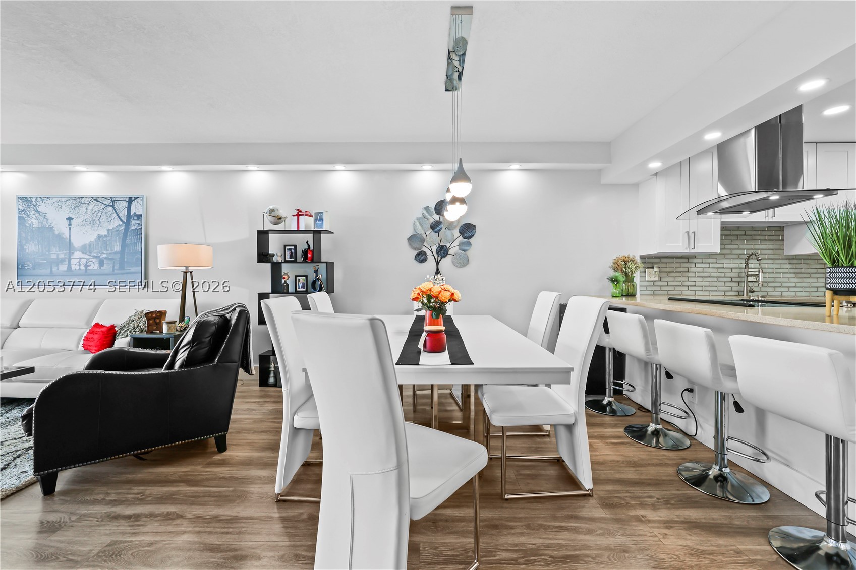 NO 21 PALM-AIRE COUNTRY C - Residential