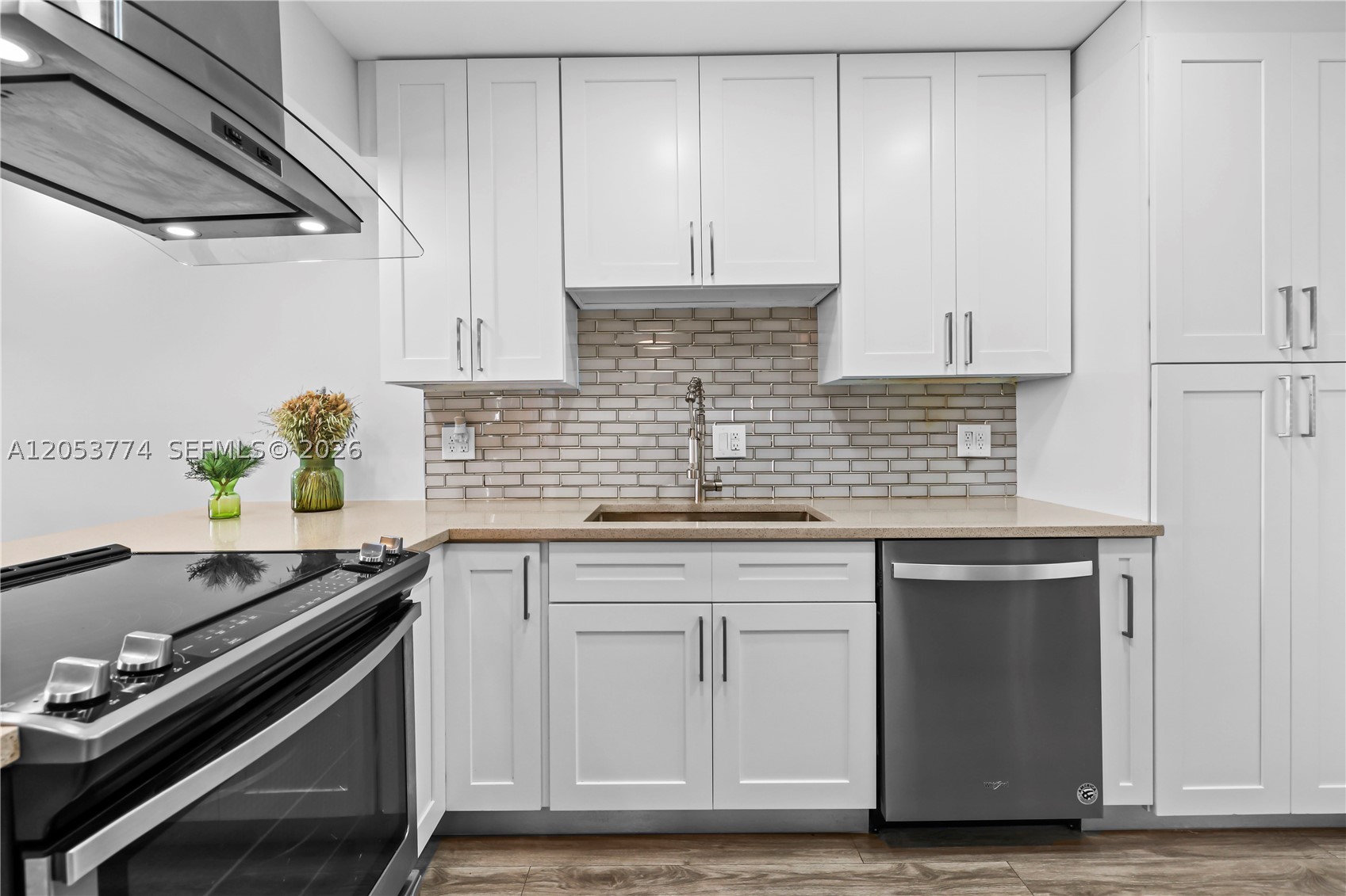 NO 21 PALM-AIRE COUNTRY C - Residential