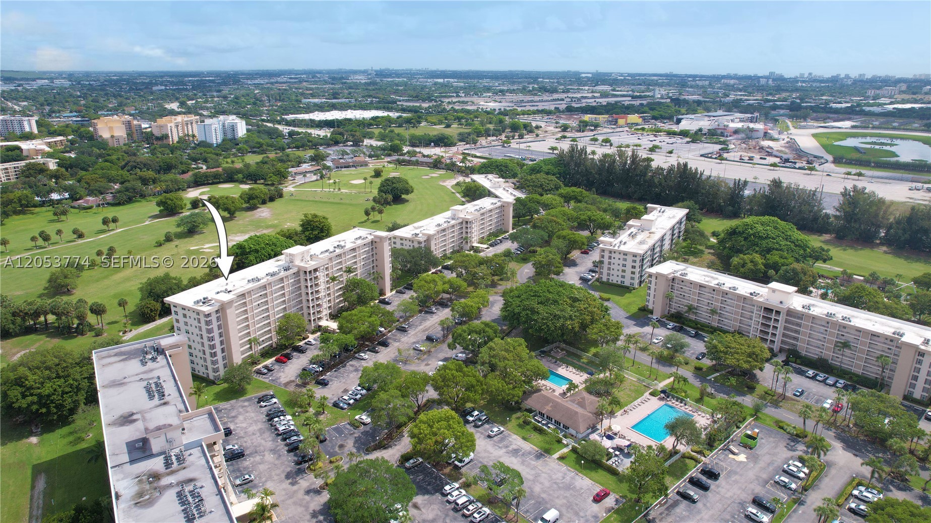 NO 21 PALM-AIRE COUNTRY C - Residential