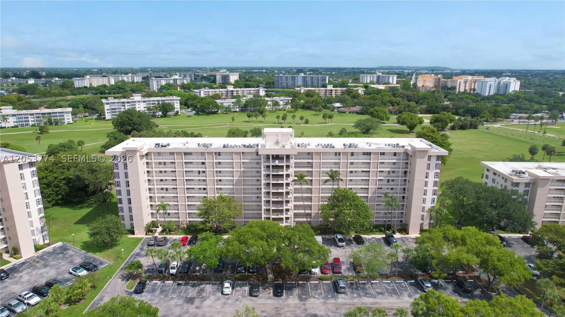 NO 21 PALM-AIRE COUNTRY C - Residential