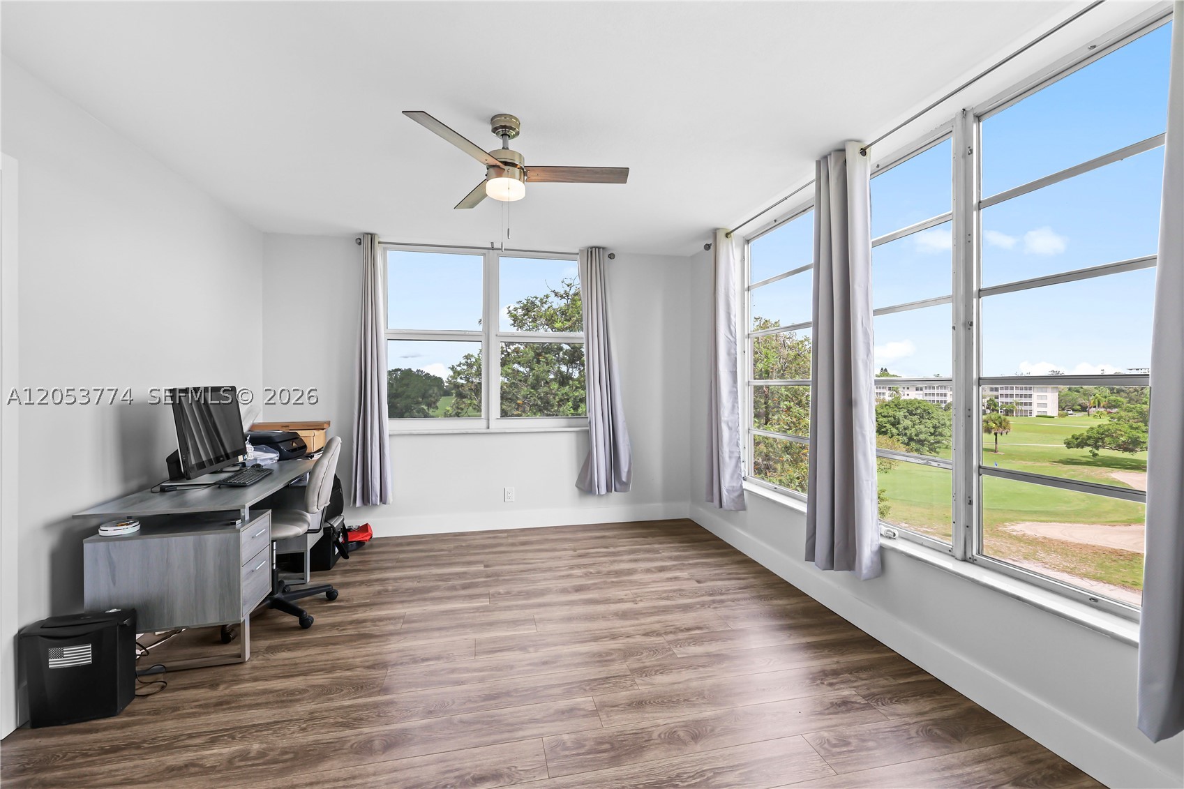 NO 21 PALM-AIRE COUNTRY C - Residential