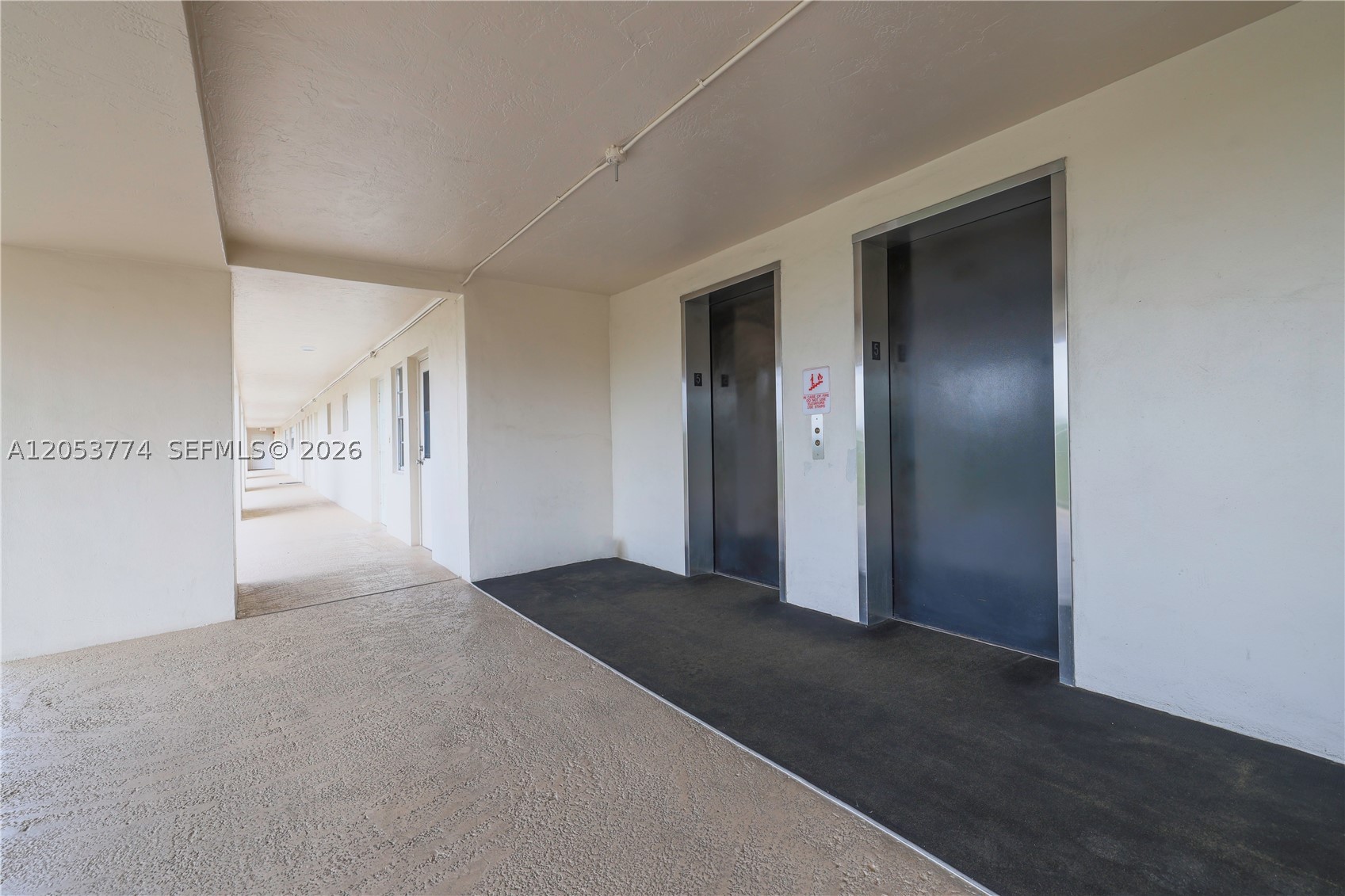 NO 21 PALM-AIRE COUNTRY C - Residential
