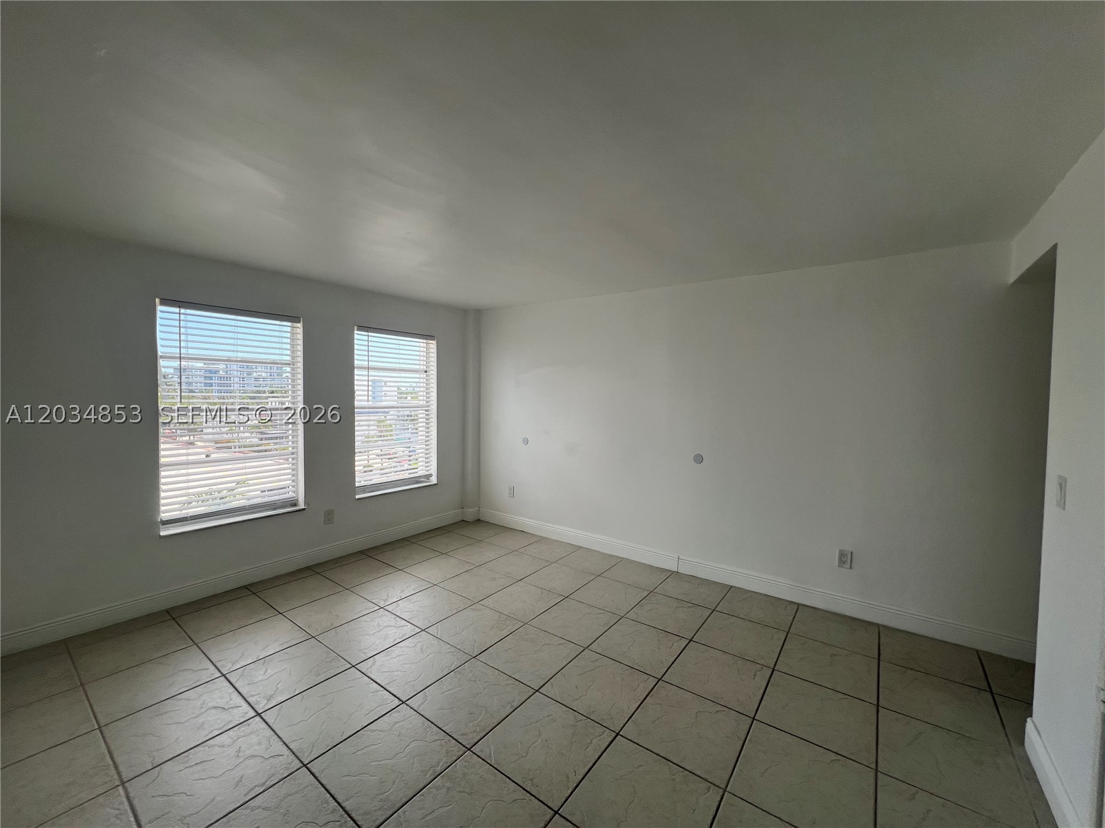 CLINTON CONDO - Residential Lease