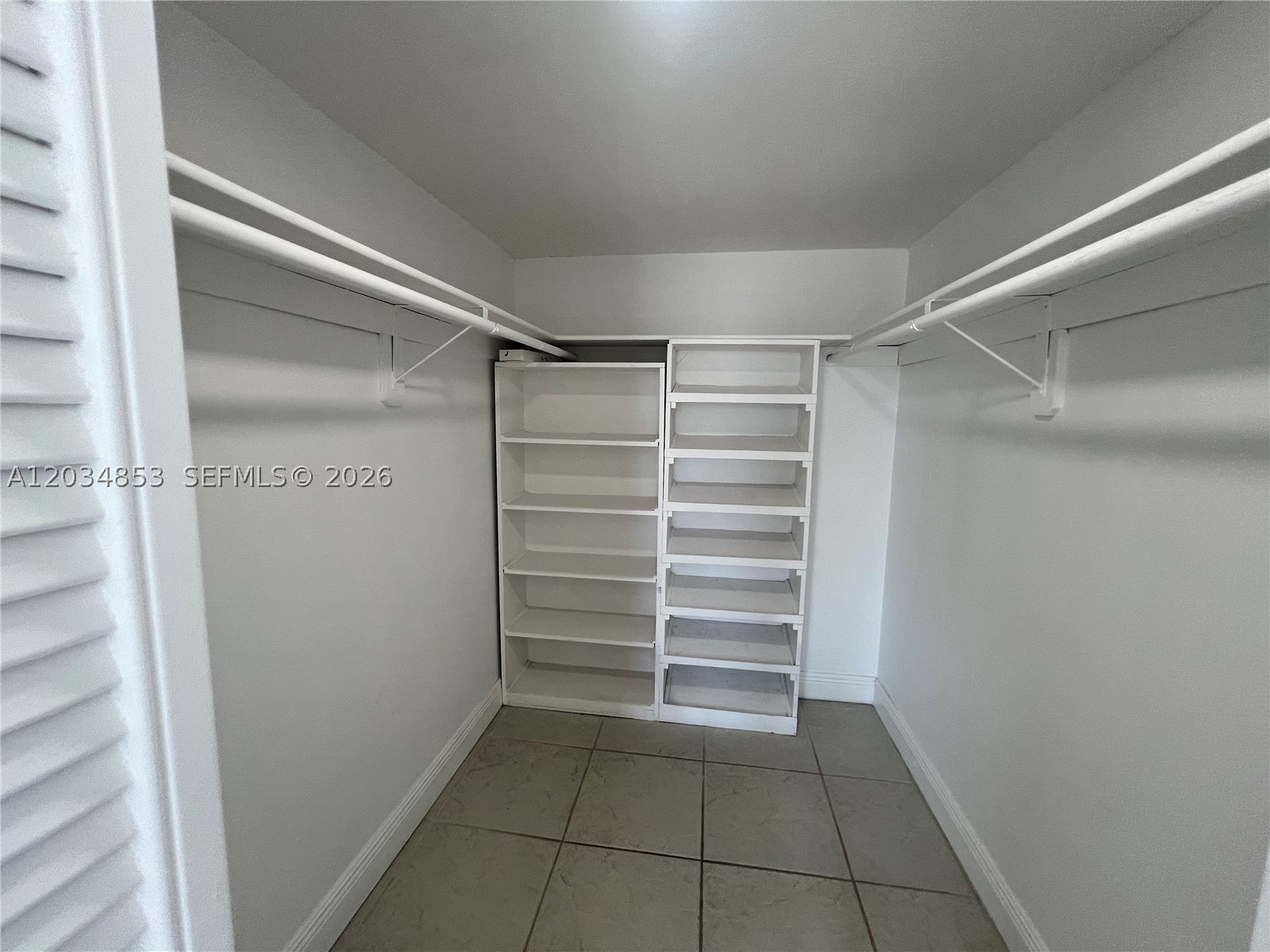 CLINTON CONDO - Residential Lease