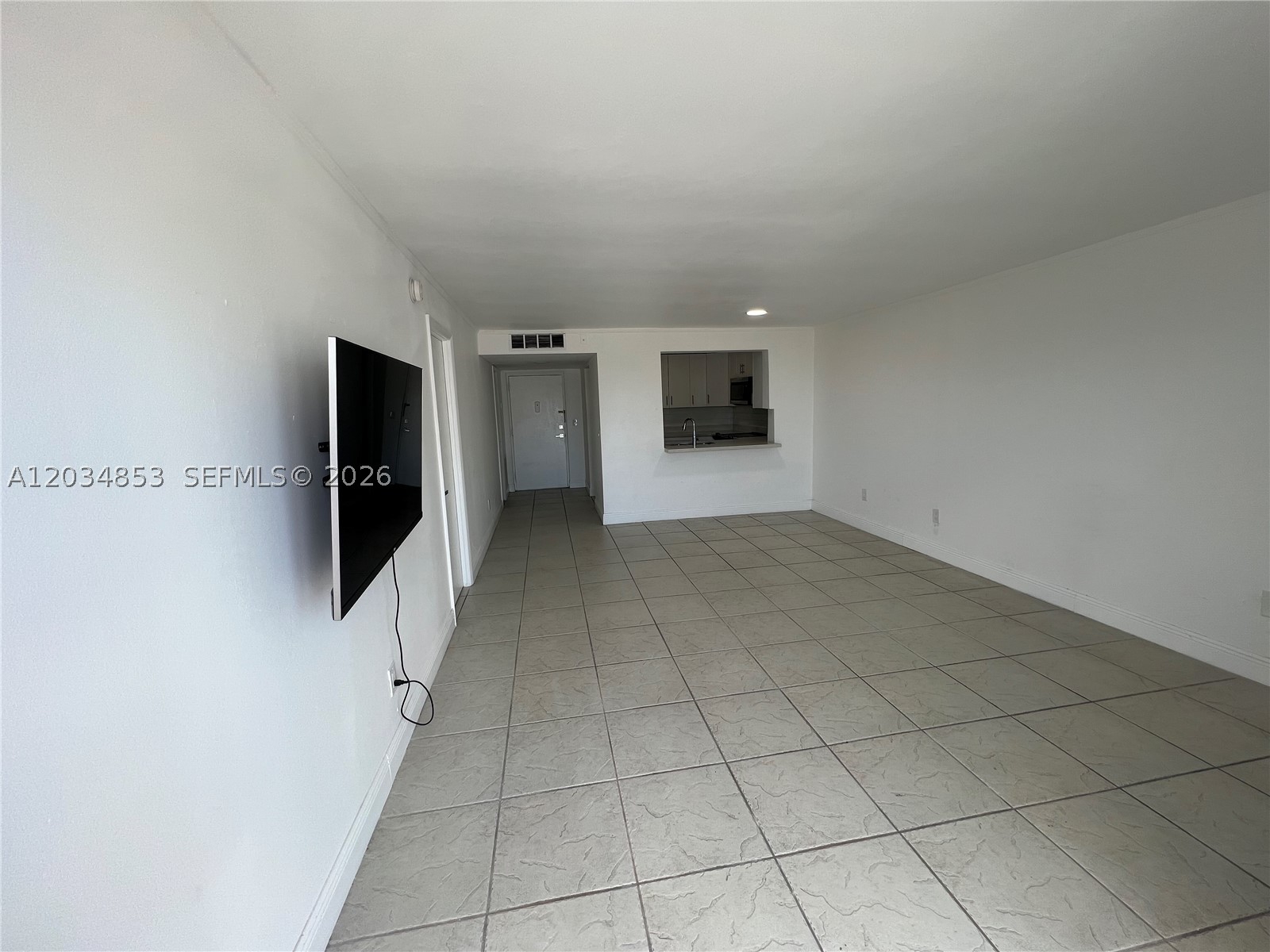 CLINTON CONDO - Residential Lease