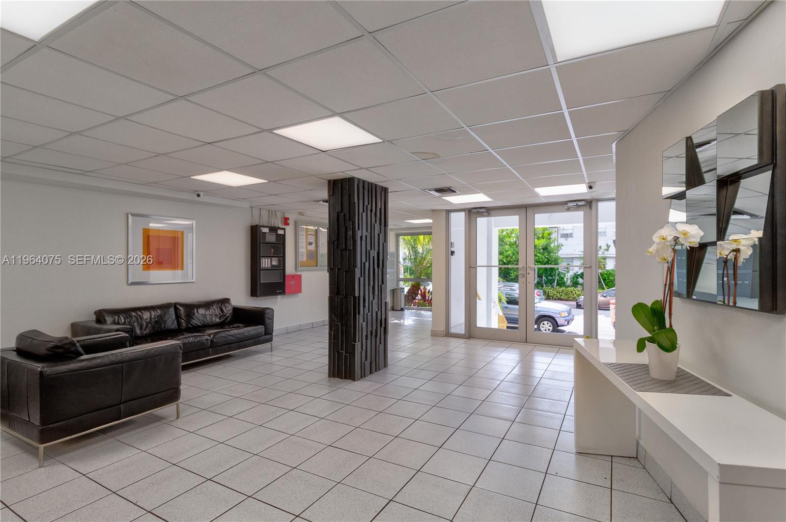 JAMES CENTRAL TOWERS COND - Residential