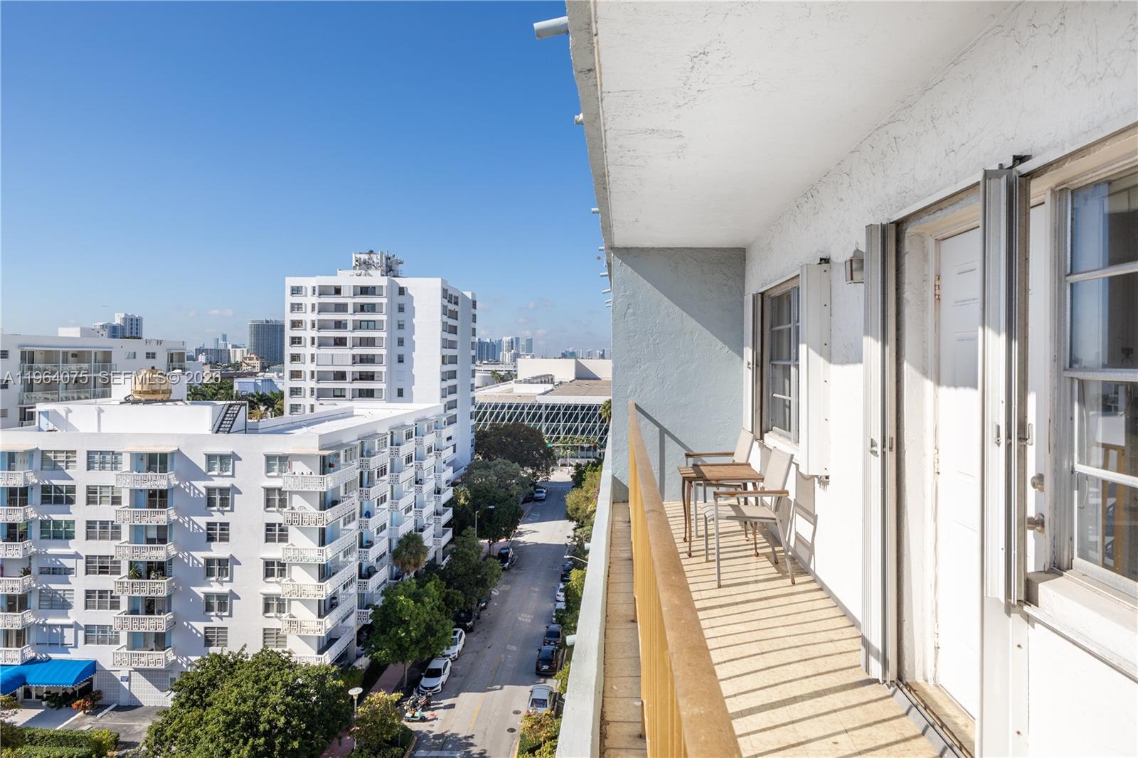 JAMES CENTRAL TOWERS COND - Residential