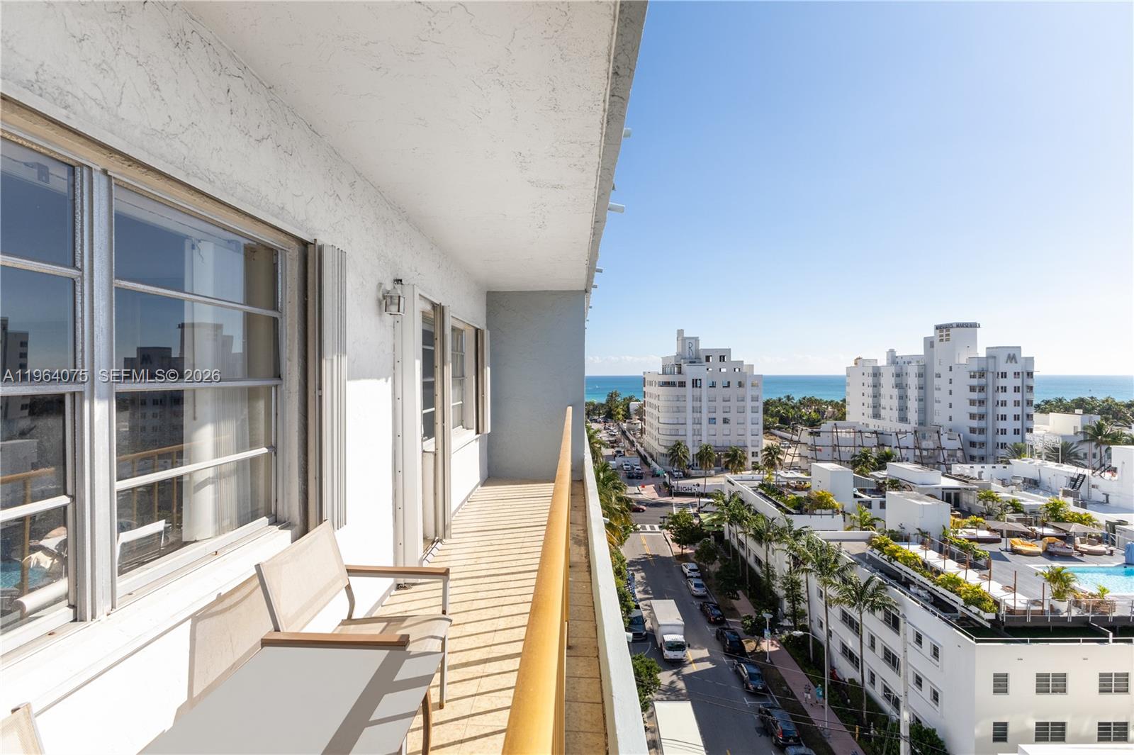 JAMES CENTRAL TOWERS COND - Residential