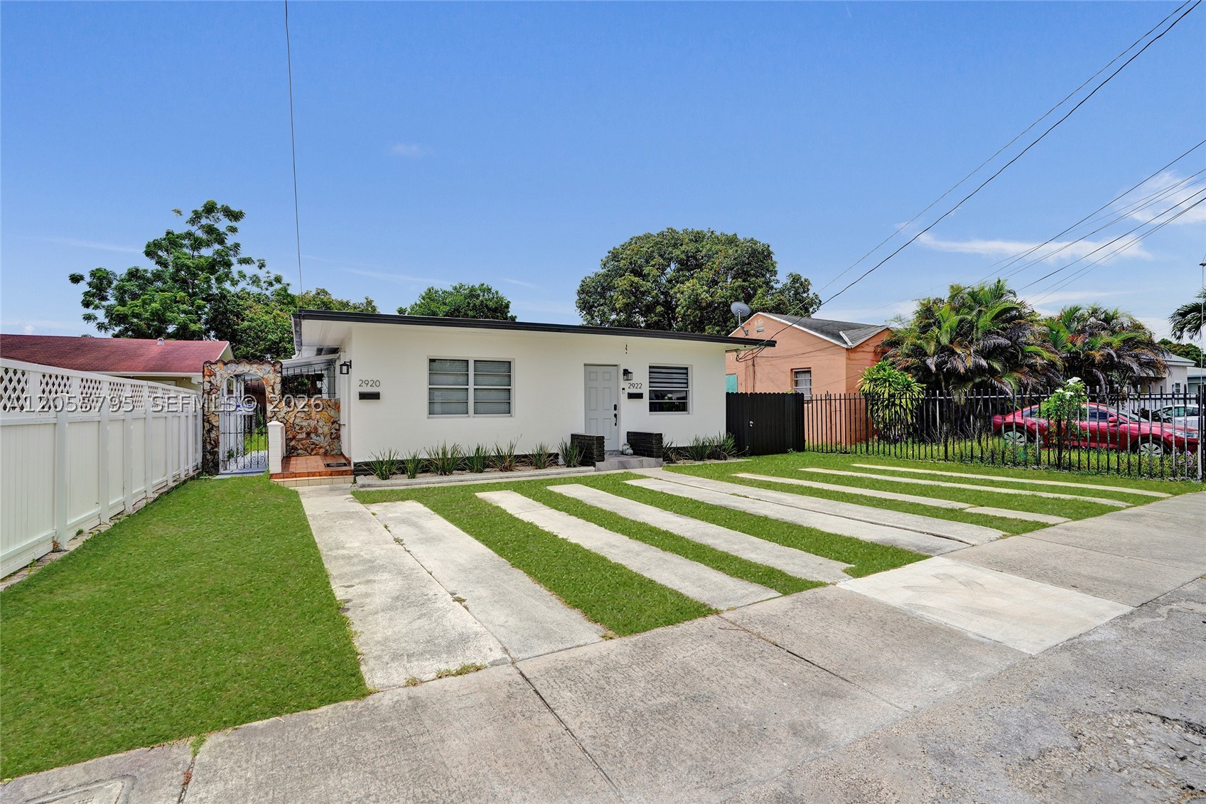 CENTRAL PARK - Residential Lease