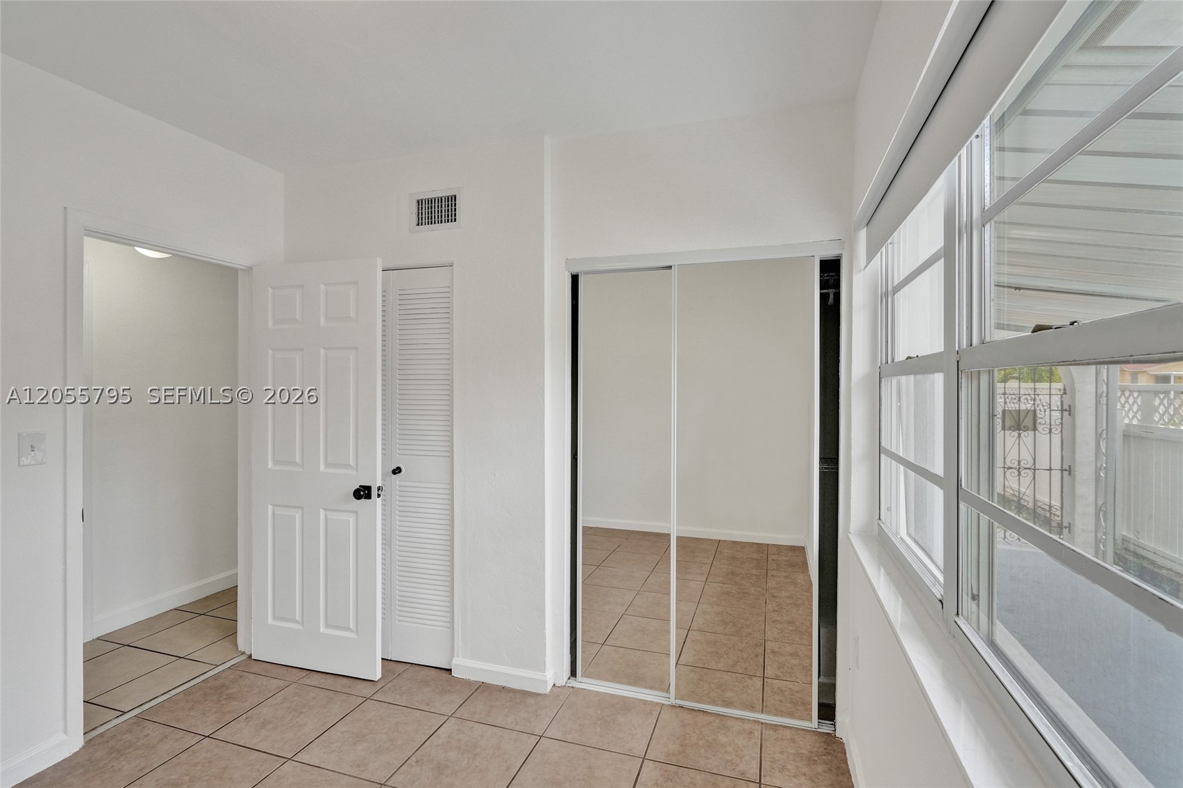 CENTRAL PARK - Residential Lease