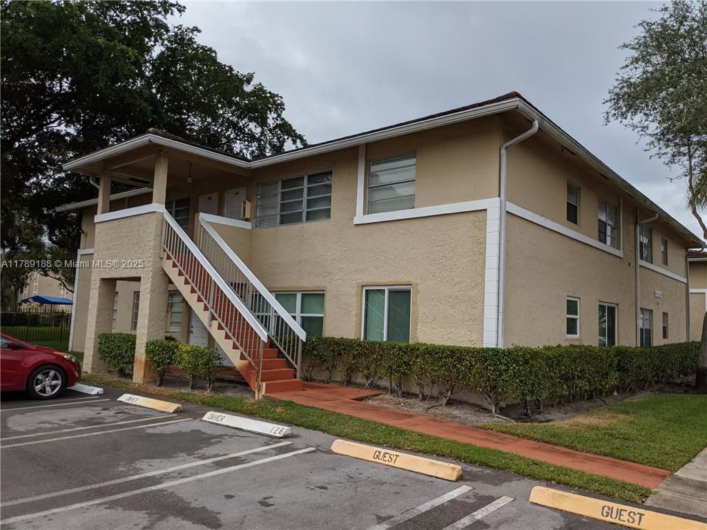 2/2 SECOND FLOOR UNIT TOTALLY UPDATED WASHER AND DRYER IN UNIT TILED FLOOR CURRENT TENANT PAYING $1900.00 PER MONTH UNTIL 05/31/2026. UNIT IN VERY GOOD CONDITIONS. ALL AGENTS WELCOMED.